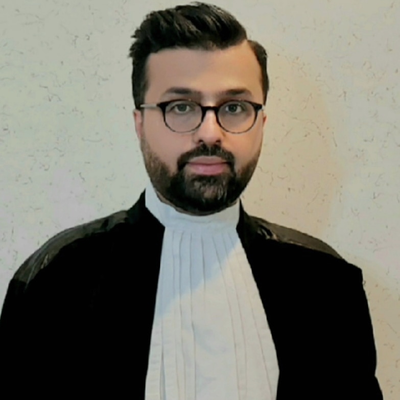 وکیل وکیل پایه یک دادگستری رزاقی موسوی