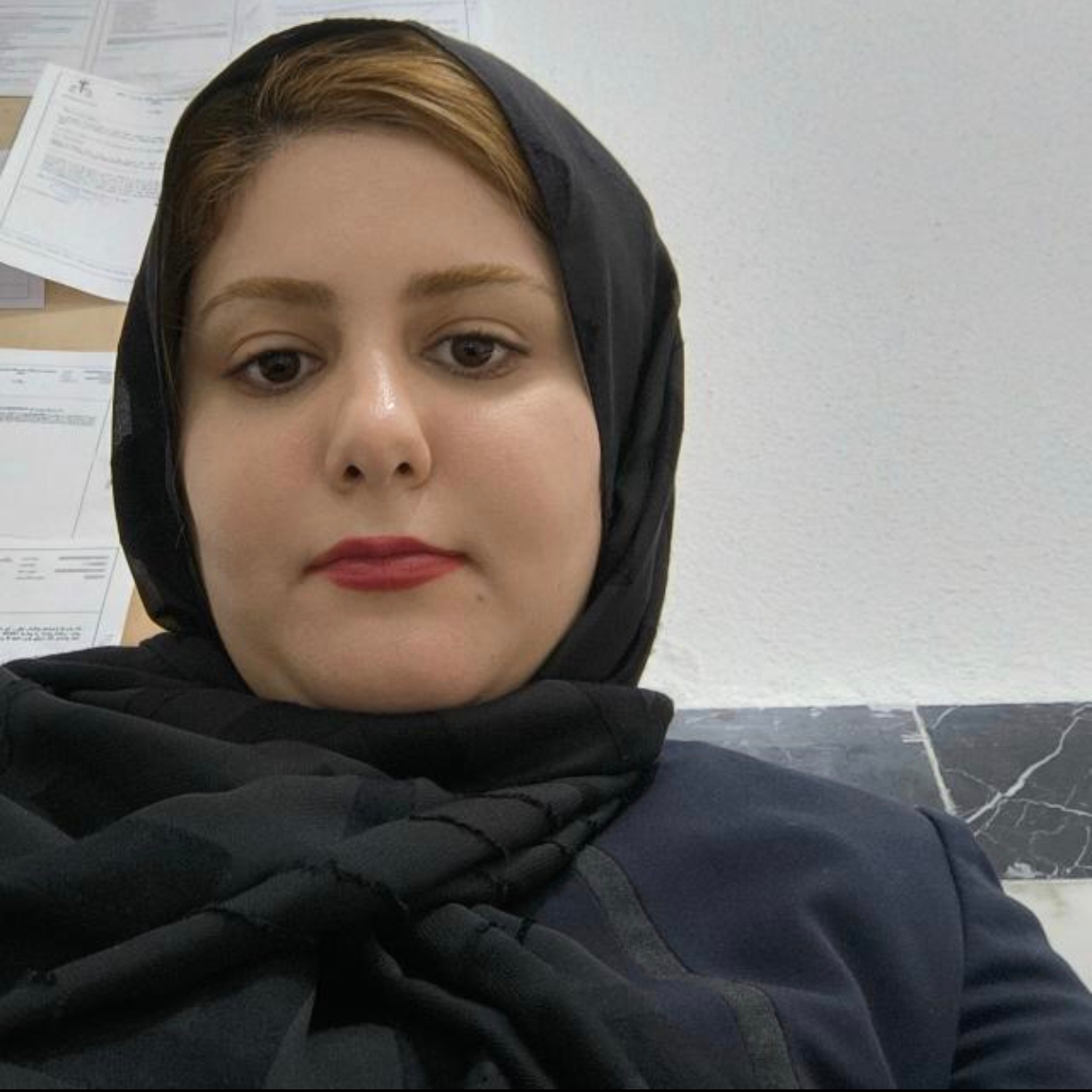 وکیل وکیل پاشنا